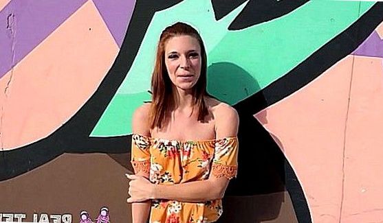 Стройное тело телочки очень завело парня и он предложил ей заняться сексом, порно видео